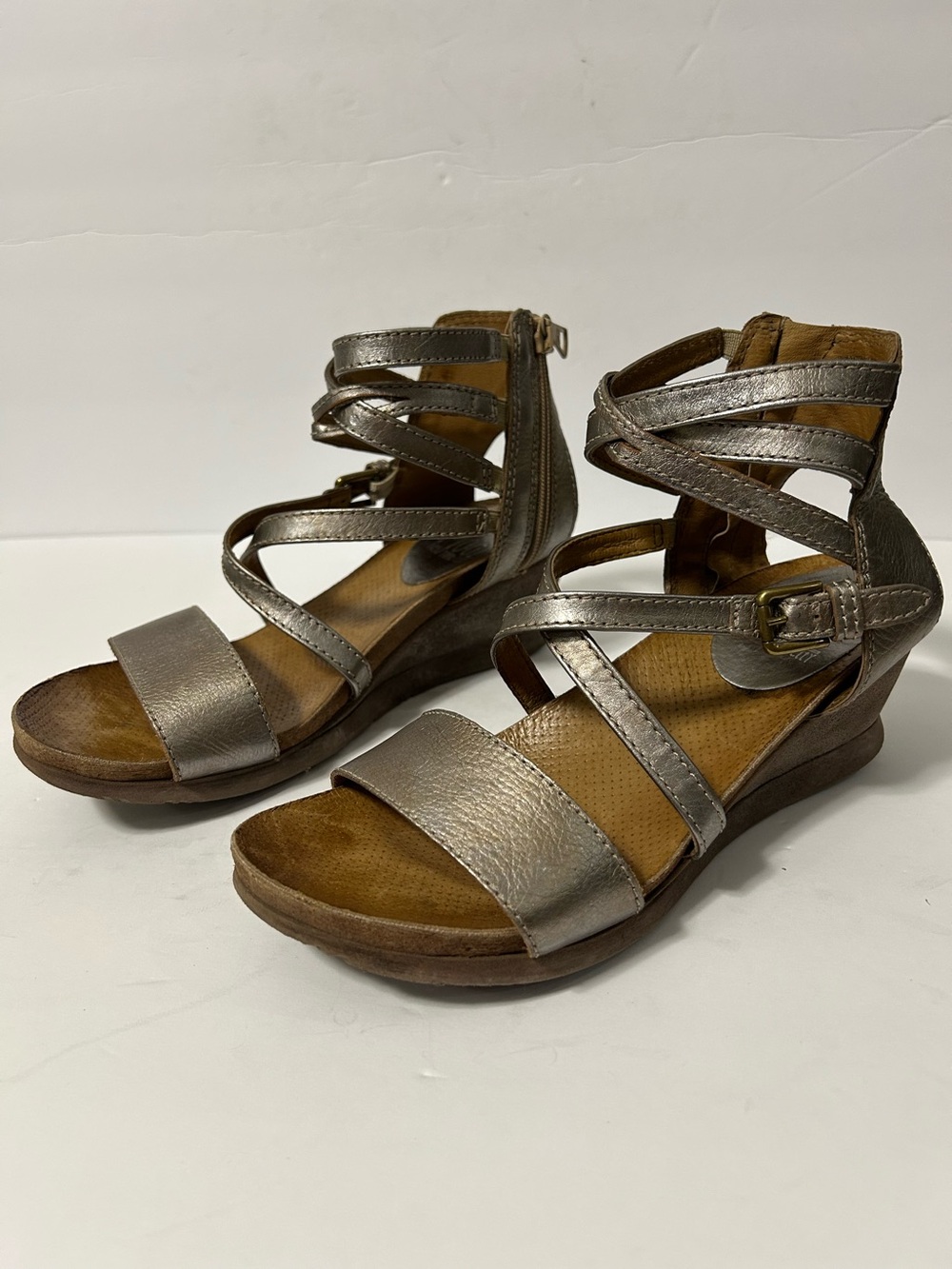 Miz Mooz  Shay Metallic Leather Wedge Sandle Cork Footbed Size 40